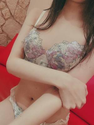 金本ともこ 30歳