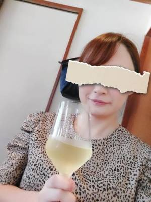 野々村すずね 33歳