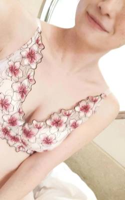 野々村すずね 33歳