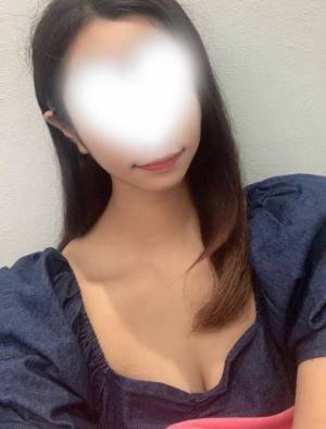 高野まい 25歳