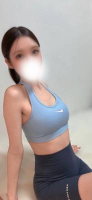 大崎しほ 26歳