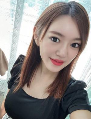 宮代かりな 37歳