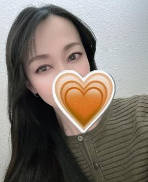 上条しの 44歳