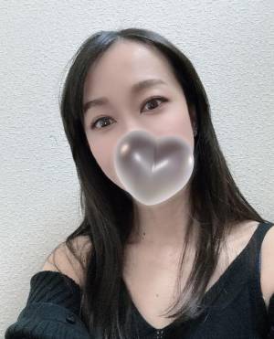 上条しの 44歳
