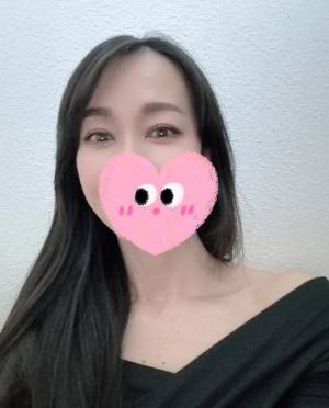 上条しの 44歳