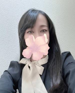 上条しの 44歳