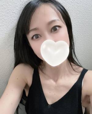 上条しの 44歳