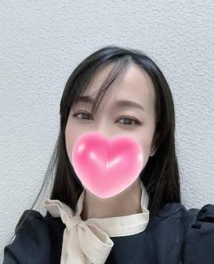 上条しの 44歳