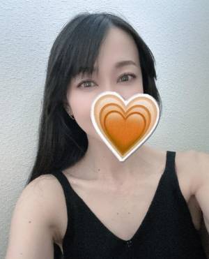 上条しの 44歳