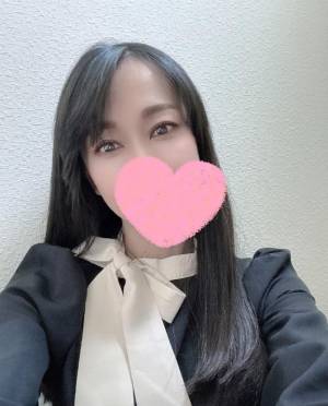 上条しの 44歳