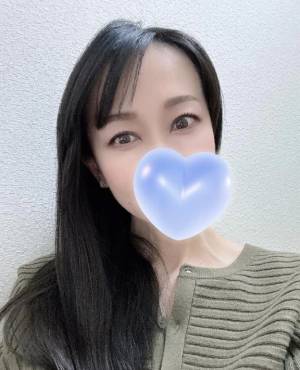 上条しの 44歳