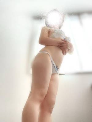 高田なぎさ 38歳