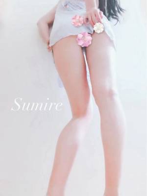 月野すみれ 28歳