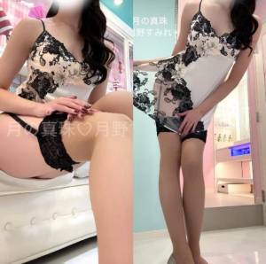 月野すみれ 28歳