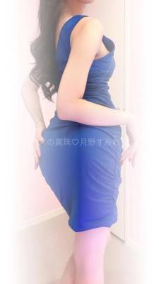 月野すみれ 28歳