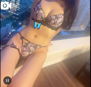 筒井みみ 27歳