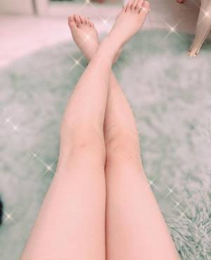 倉野かすみ 33歳