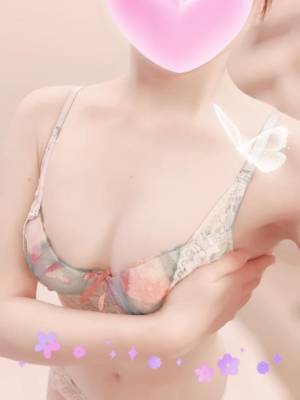 倉野かすみ 33歳