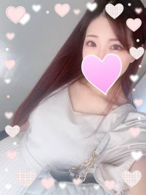 中野ゆうり 28歳