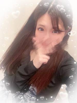中野ゆうり 28歳