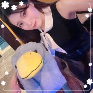 中野ゆうり 28歳