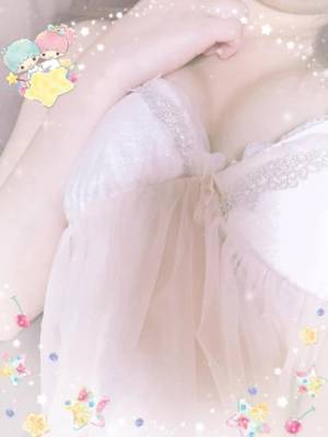 中野ゆうり 28歳