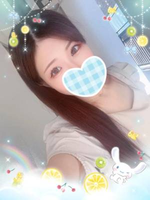 中野ゆうり 28歳