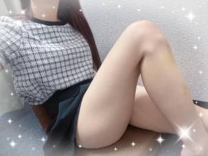 中野ゆうり 28歳