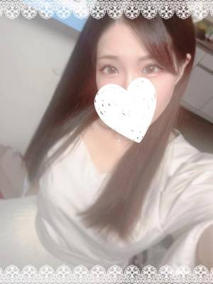中野ゆうり 28歳