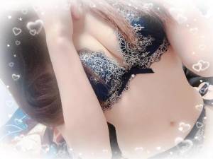 中野ゆうり 28歳