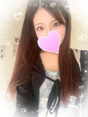 中野ゆうり 28歳