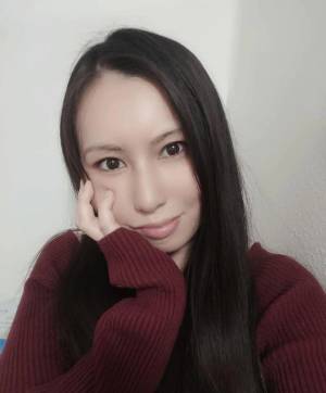 春谷ちよ 34歳