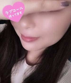新倉あおい 36歳