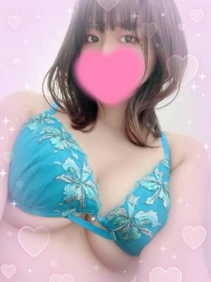 金井れみ 27歳
