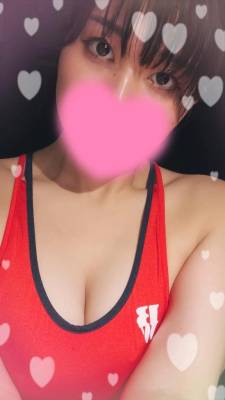金井れみ 27歳