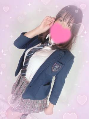 金井れみ 27歳