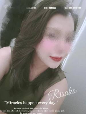 茅場りさこ 38歳