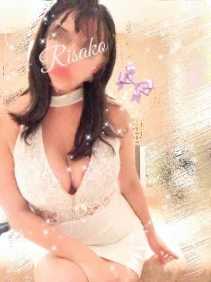 茅場りさこ 38歳