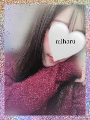 周東みはる 28歳