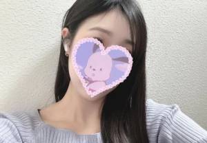 周東みはる 28歳