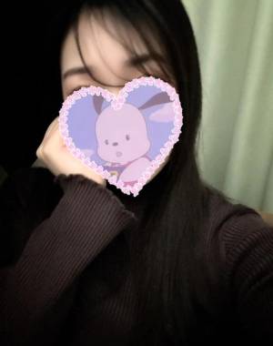 周東みはる 28歳