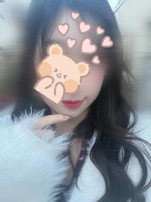 周東みはる 28歳