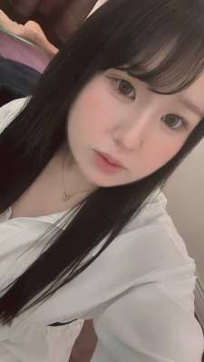 さや 23歳