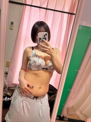 さや 23歳