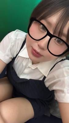 さや 23歳