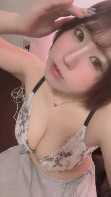さや 23歳