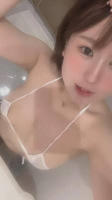 さや 23歳