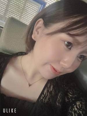 さや 23歳