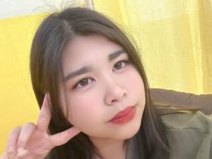 せしる 20歳