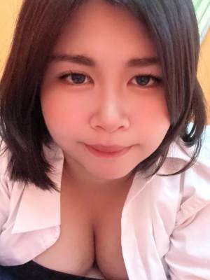 せしる 20歳